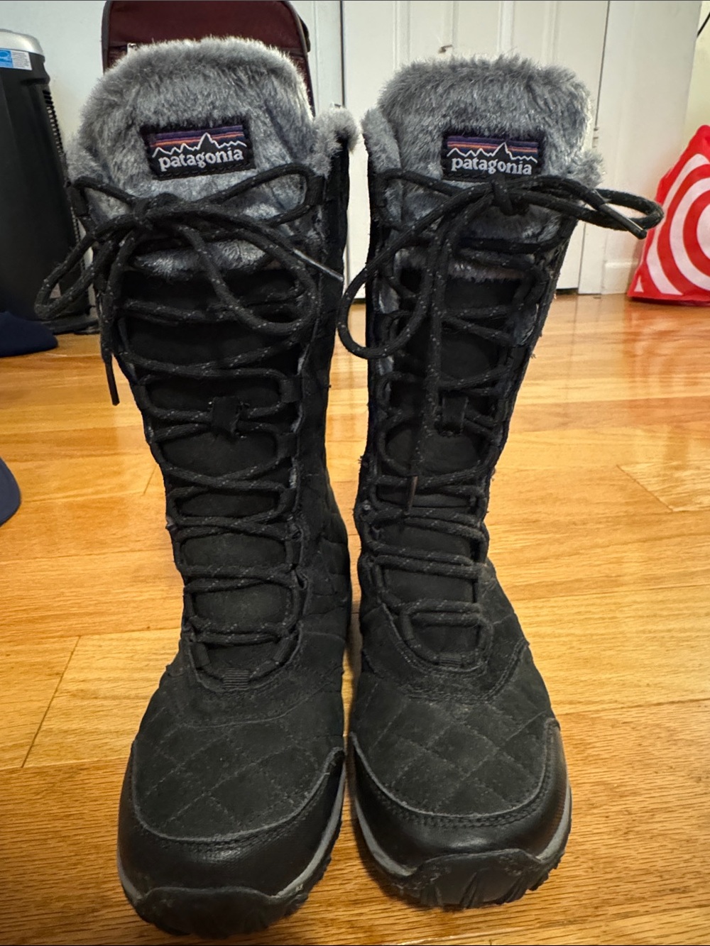 Patagonia Women's Black Winter Lace-Up Boots